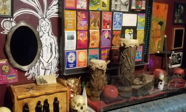 A Visit to the Buckland Museum of Witchcraft – Tasseography, Ouija, Witchcraft Antiques, Giger Art & a Michelle Belanger Collection & so much more!